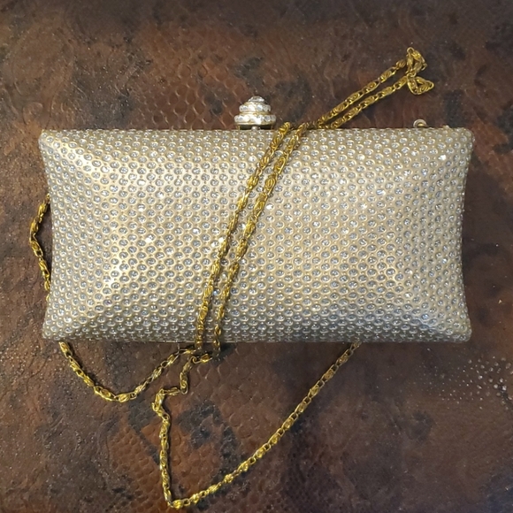 Gold shoulder bags - Picture 2 of 4